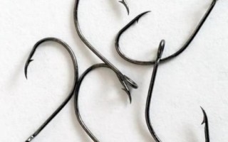 溪流钩和袖钩钓鲫鱼哪个好，首选钩型是袖钩