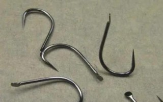 伊豆4号鱼钩能大小通杀吗，勉强能通杀鲫鱼