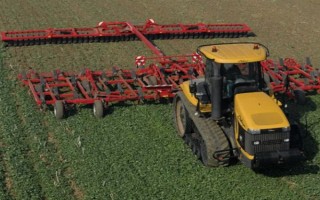 挑选农机具的注意事项，在证照齐全、有固定经营场所的单位那里购买