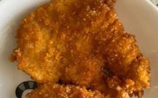 冬季农村集市经营哪些小吃比较赚钱,可考虑售卖麻辣烫、糕点、炸鸡排等食品