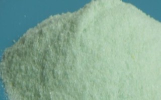 对植物使用硫酸亚铁的作用，能起到调节酸碱度、补充营养等效果