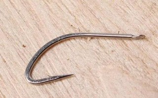 1号秋田狐鱼钩能钓多大的鱼，1两以内的鱼不在话下