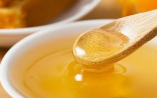 蜂蜜掺白糖后有什么特征,掺糖蜂蜜的香味会变淡