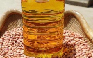 玉米油和花生油有什么区别，玉米油澄清透明、花生油为金黄色