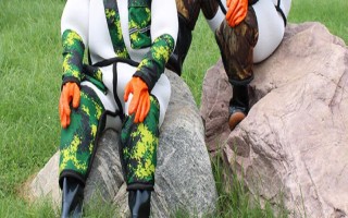 虎头蜂防蜂服的价格，一套需要180-240元左右