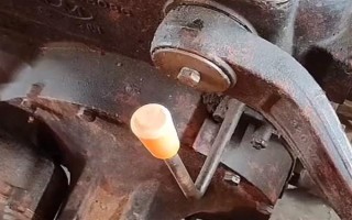 拖拉机皮带如何维护，首先应正确安装