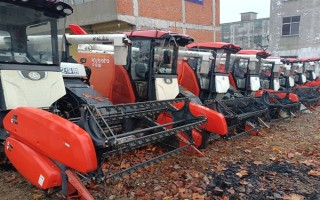 挑选农机具的注意事项，在证照齐全、有固定经营场所的单位那里购买