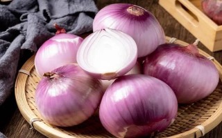 有哪些紫色菜，常见的有茄子、紫甘蓝、洋葱等