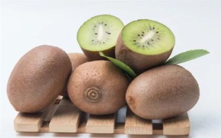 猕猴桃的名字由来，是受到猕猴的喜爱