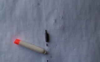 台钓带钩怎么调漂和注意事项,鱼钩状态可通过增减铅皮进行调整