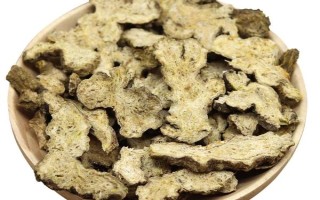 白术和苍术的区别是什么，来源、形状和产地均不同