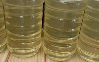 槐花蜜变黑能否食用,变黑代表已经变质、此时不能食用