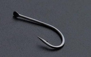 丸世鱼钩简介，是“歪嘴钩”