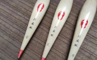 鳙鱼爱吃什么味型的食物，喜欢吃臭味、酸味和腥味的食物