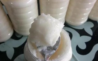 油菜花蜜不结晶的原因,可能是买到了假货、或含水量过高