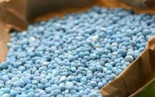 复合肥料有哪些种类，可分为二元素复合肥、三元素复合肥、多元素复合肥等