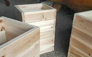 如何简单制做蜂箱，一般可使用杉木、松木、桐木等木材作为材料