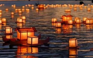 处暑有什么风俗习惯，包括出游迎秋、放河灯等风俗