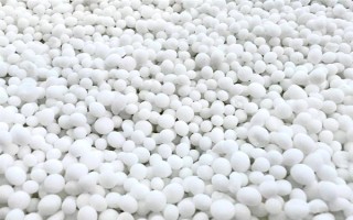 使用化肥要注意什么，根据肥料类型决定使用方法