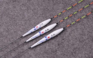 垂钓鲫鱼要选择哪种浮漂，立漂、七星漂均可选用