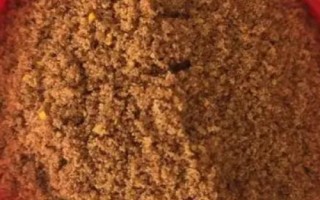 秋钓鲫鱼适合用什么饵料,初秋更适合用清淡型饵料