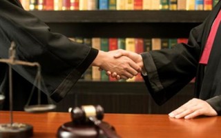 未来十年哪些职业较紧缺，资深金融分析师、律师、职业规划师等职业会比较紧缺