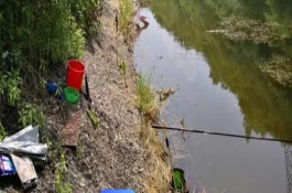 台钓竿的价格，取决于钓点水深、离岸距离等条件