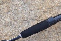 筏竿和路亚竿哪种实用，路亚竿的应用范围更广