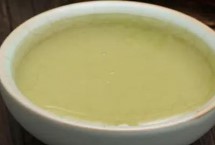 荆条蜜还是槐花蜜比较好，槐花蜜的零售价相对较高