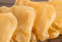 鉴别花胶品质的方法，常见的有金钱鳌鱼胶、大须金钱鳘鱼胶等