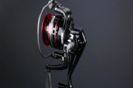 纺车轮怎么保养，先从鱼线的一端开始缠绕