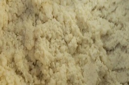 哪些蔬菜适合追施豆腐渣，装入容器中并加水、再密封发酵