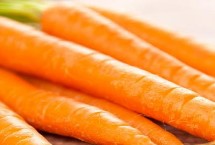 胡萝卜如何浇水，不同生长期的浇水方法不同