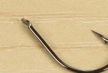 伊豆4号鱼钩使用注意事项，勉强能通杀鲫鱼