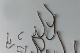 管付钩的利弊论述，适合钓海鱼、黄颡鱼和鲶鱼等