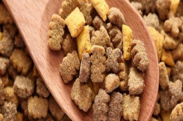 猫粮换得太快会怎么样，可根据外观、气味和口感等挑选