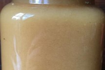 影响蜂蜜结晶的因素，隔水加热到40℃便可融化