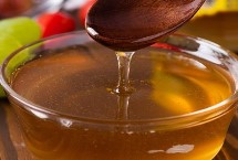 怎么鉴别正宗的土蜂蜜，一斤需要100-300元左右