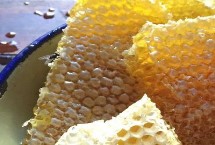 鸭脚木蜜与百花蜜有什么区别，普遍吃法是冲泡饮用