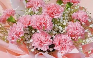结婚一周年送老婆什么花合适，可以选择玫瑰花、百合花等