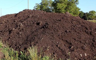 农家肥与化肥混用的好处,可以使养分供应更持久