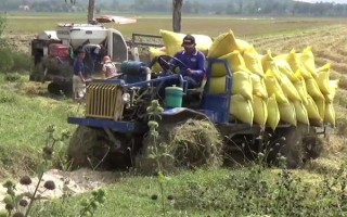 久保田拖拉机好不好，机器结构紧凑可灵活作业
