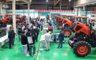 久保田拖拉机好不好，机器结构紧凑可灵活作业