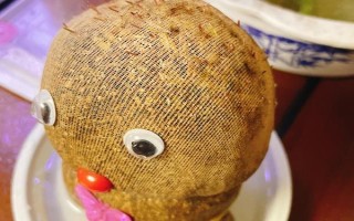 草娃娃有什么生长阶段，逐步经历萌芽期、生长期、硬化期